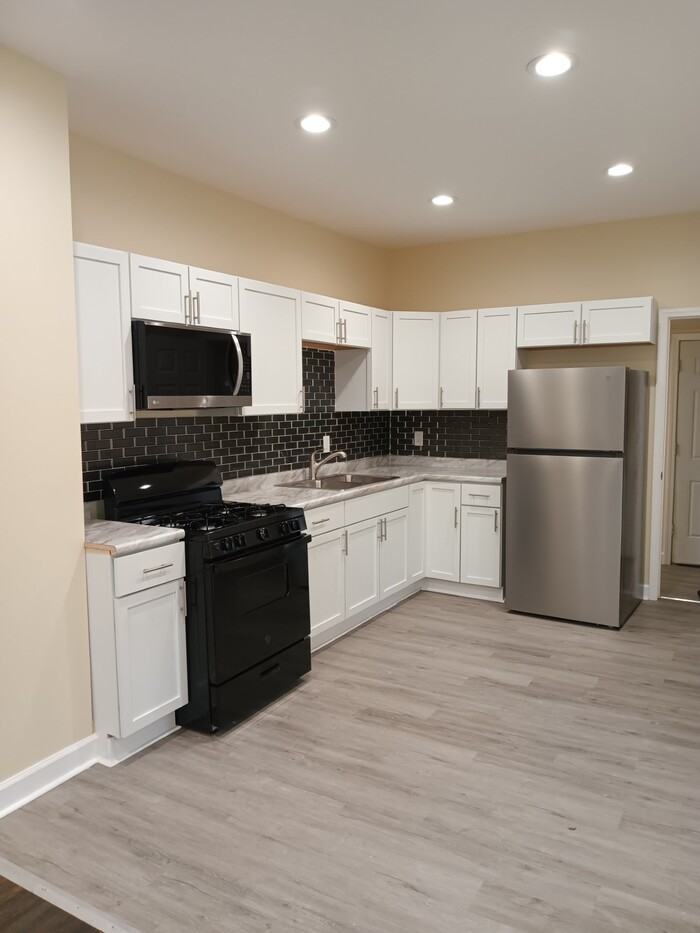 3789 Rhode Island St - Photo 4 of 15