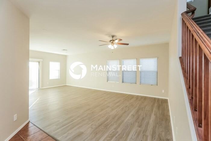 9519 N 81st Dr - Photo 4 of 17