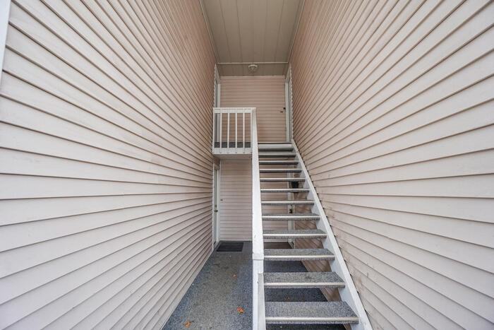 4416 Gibbons St #C - Photo 4 of 27