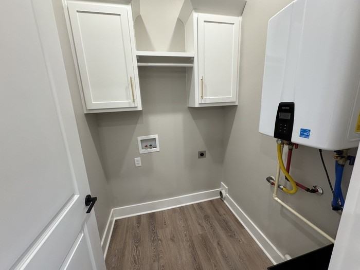 1906 S State St - Photo 4 of 14