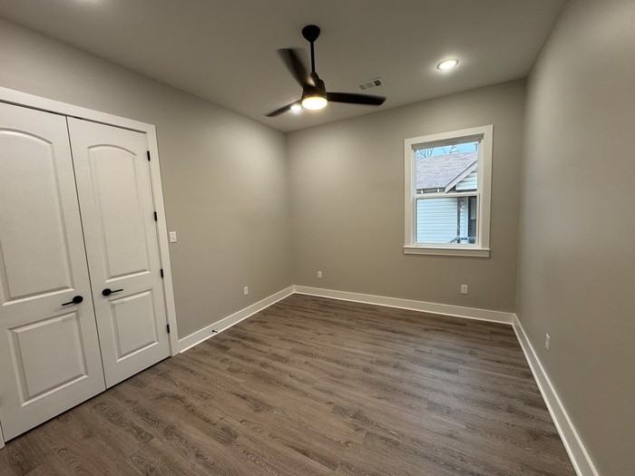 1906 S State St - Photo 5 of 14