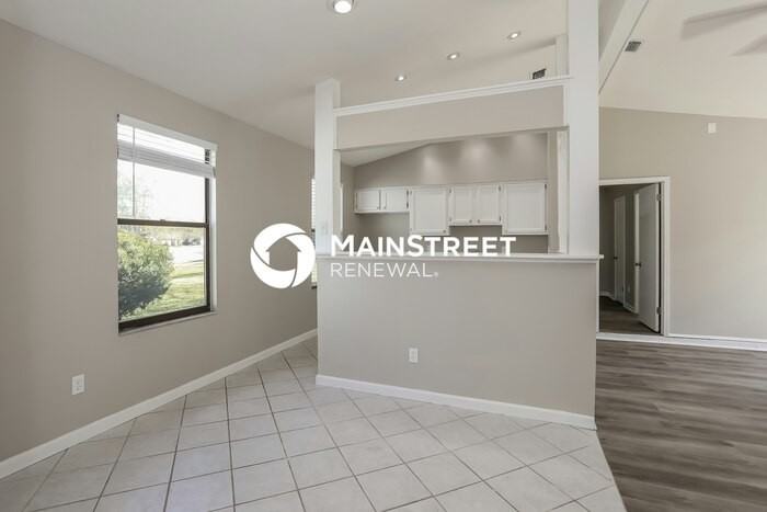 10464 Indian Walk Rd - Photo 6 of 16