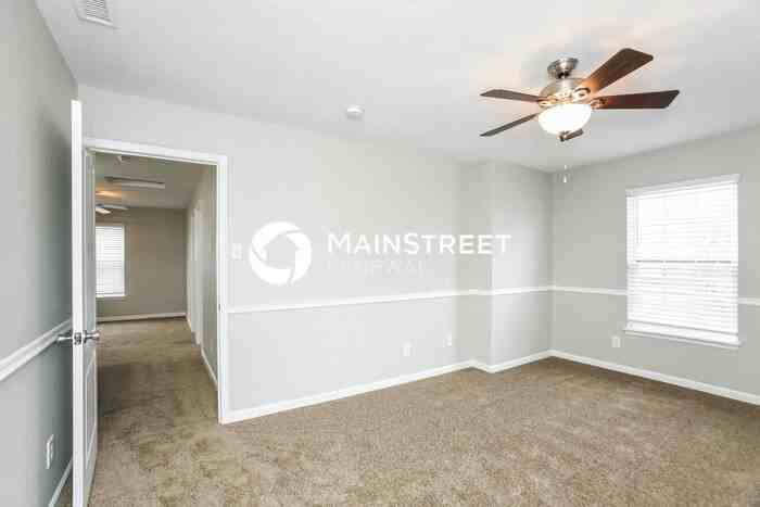 7841 Rose Ln - Photo 7 of 15