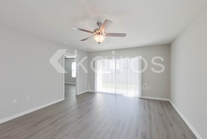 8611 Sw 44th Ct - Photo 7 of 31