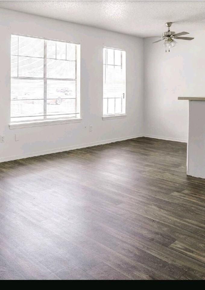 521 N. Council Rd. - Photo 6 of 50