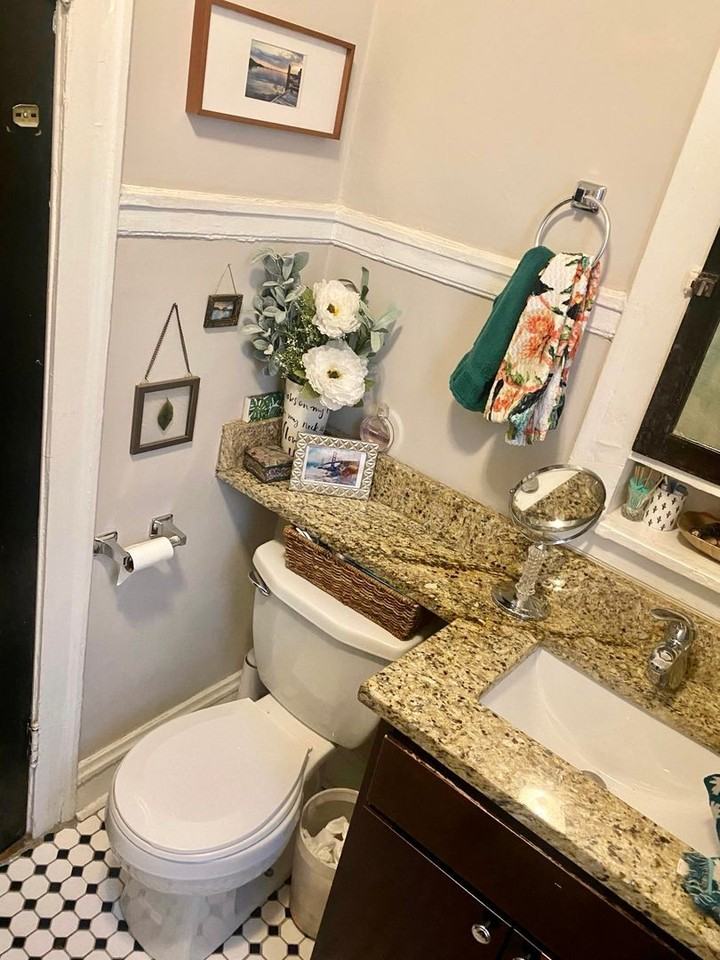 2259 W Eastwood Ave #1S - Photo 7 of 8