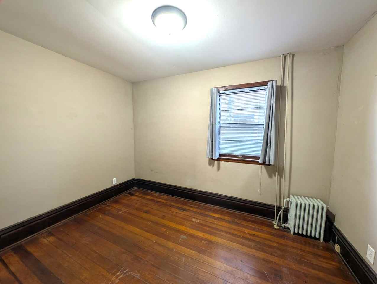 869 Geranium Ave E #1 - Photo 5 of 7