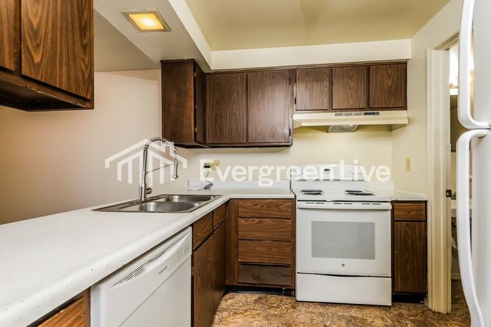 7572 Mount Hood - Photo 7 of 15