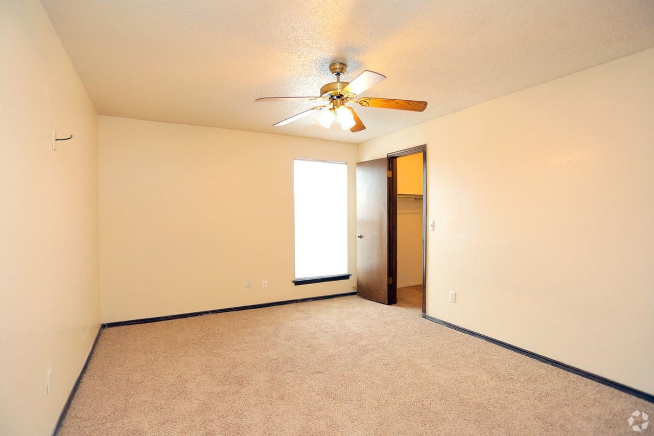 meadow park - Photo 6 of 16