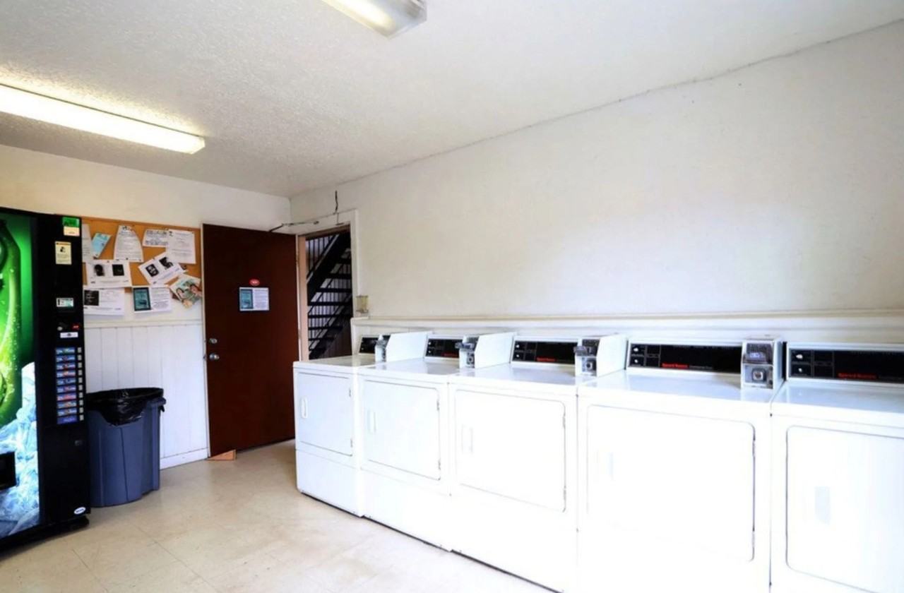 2408 NW 52nd St - Photo 7 of 19