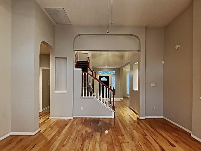 17127 Valley Palms Dr - Photo 4 of 26