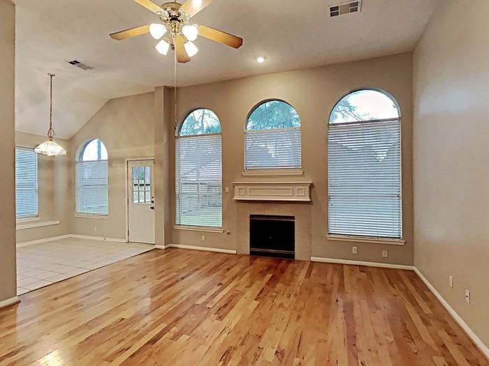 17127 Valley Palms Dr - Photo 5 of 26