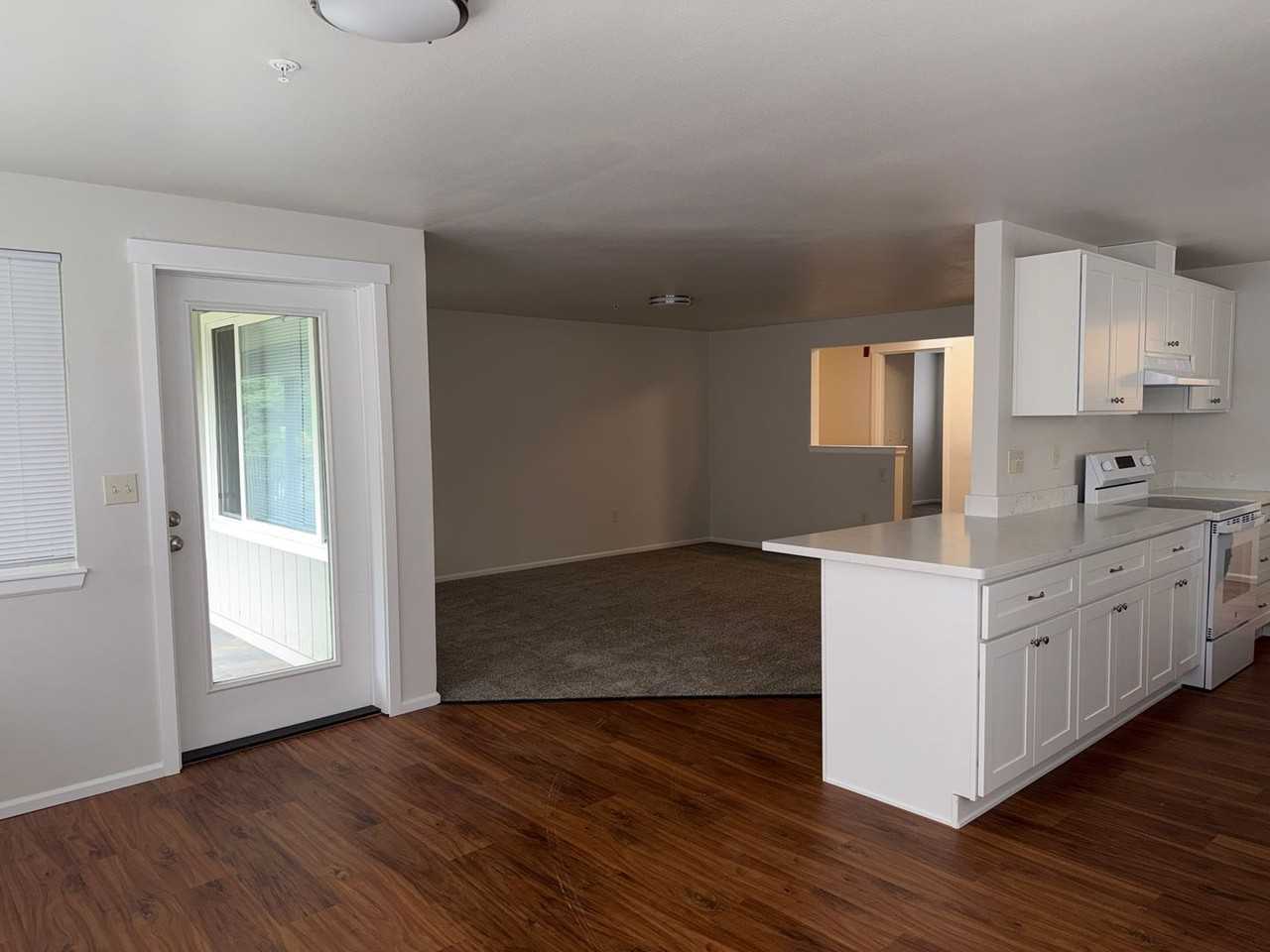 Lakeshore Apartments - Photo 2 of 26