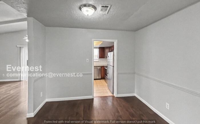 16714 Townes Rd - Photo 3 of 26