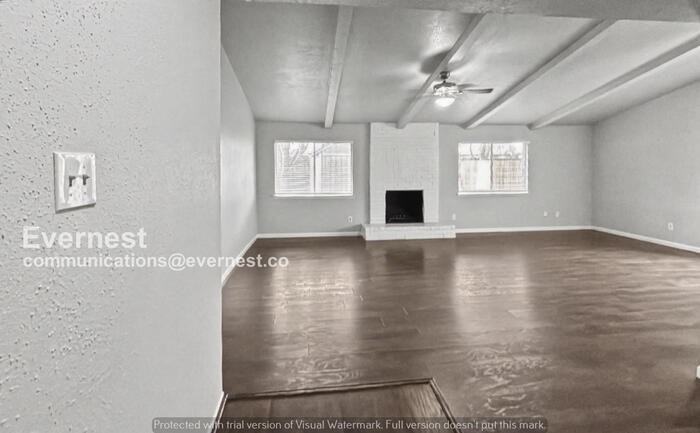 16714 Townes Rd - Photo 6 of 26