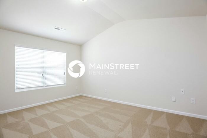 110 Calhoun Pl - Photo 7 of 13