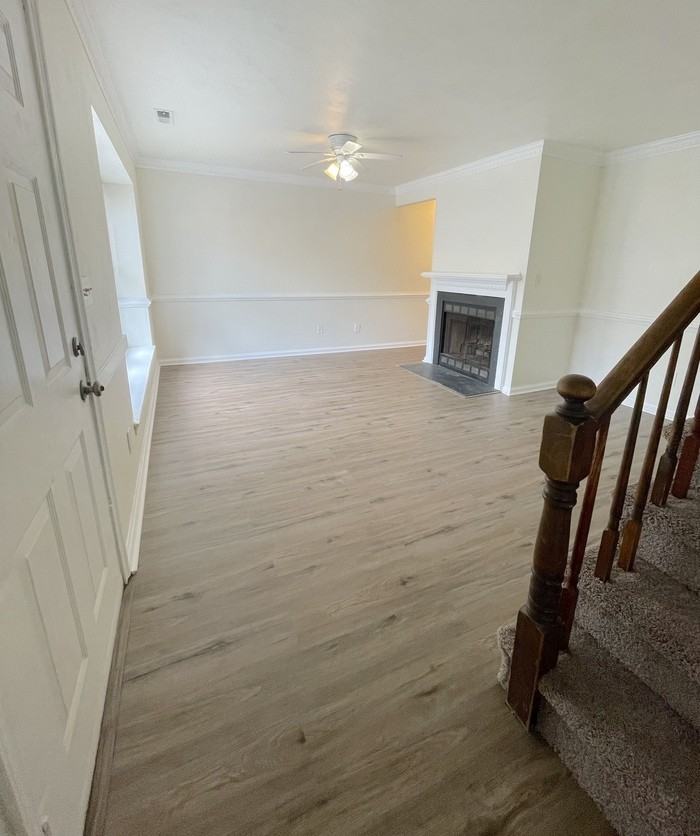 5523 Gates Landing Rd - Photo 3 of 33