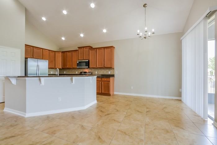 3079 Zander Dr - Photo 5 of 17