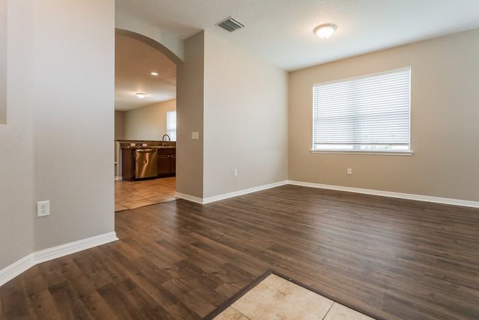 30664 Satinleaf Run - Photo 5 of 16