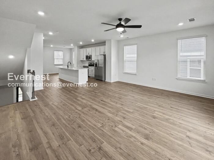 456 Blair Rd - Photo 4 of 31