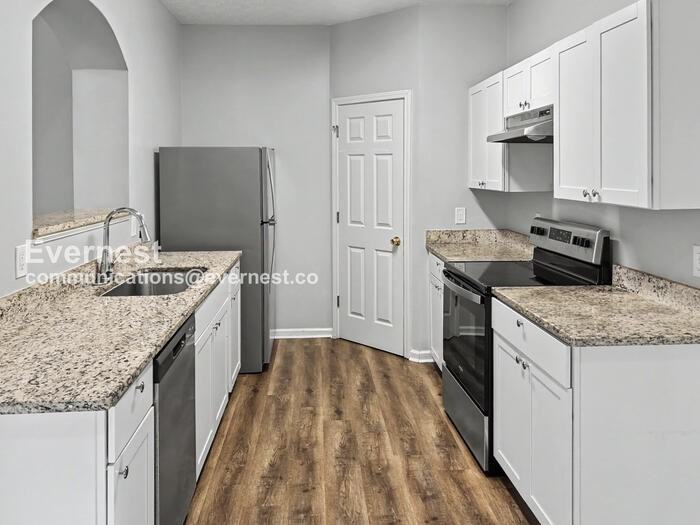 4095 Robin Cir - Photo 2 of 25