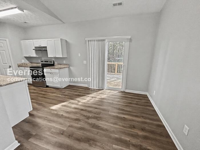 4095 Robin Cir - Photo 4 of 25