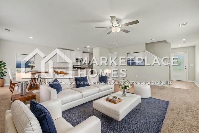 3354 Brighton Dr - Photo 5 of 30