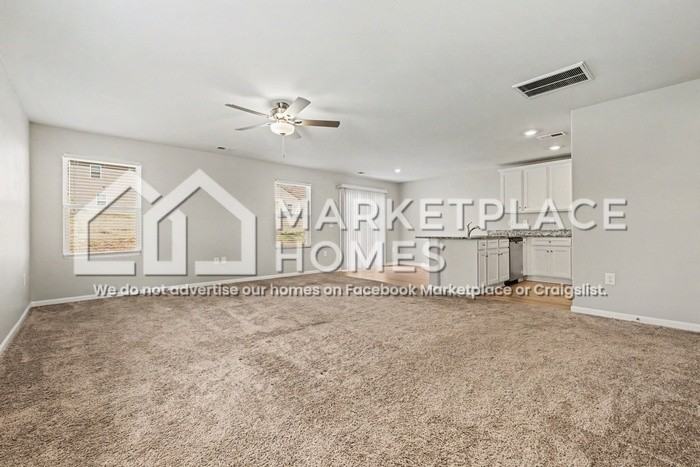 3354 Brighton Dr - Photo 6 of 30