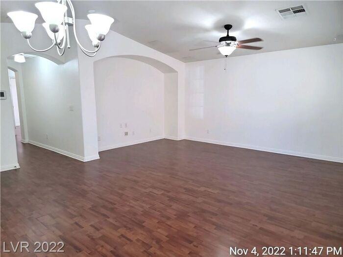 9544 Borough Park St - Photo 5 of 25