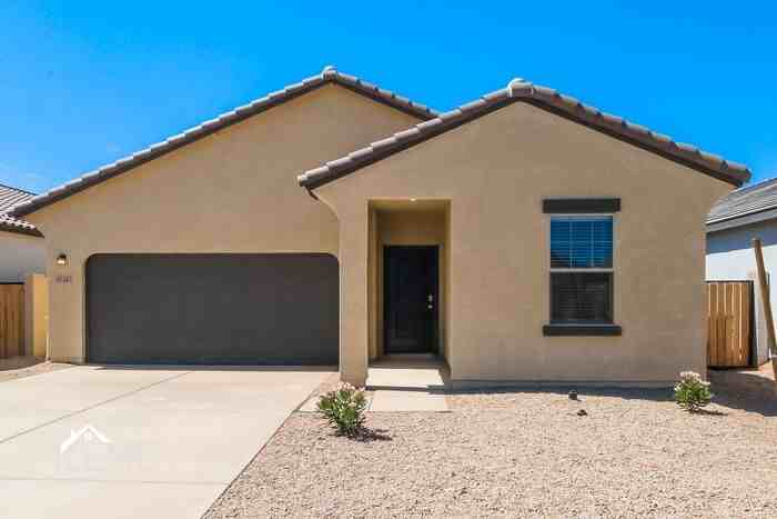 35383 W San Capistrano Ave