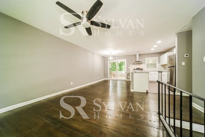 364 King Arthur Ct - Photo 3 of 16