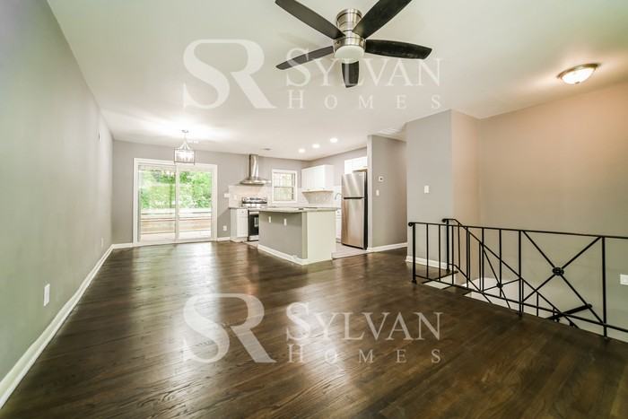 364 King Arthur Ct - Photo 4 of 16