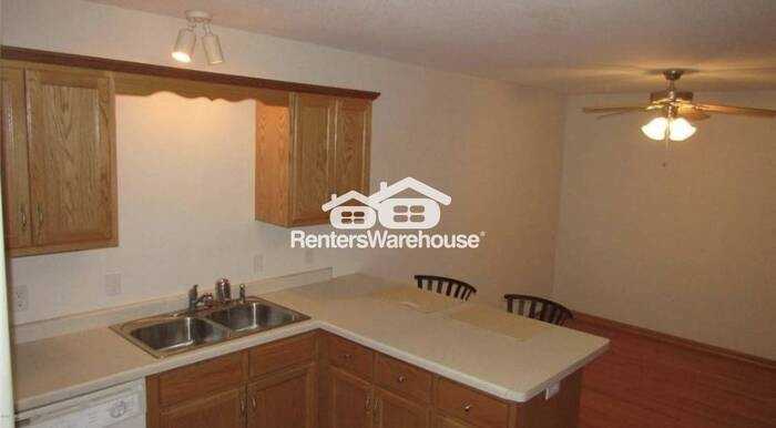 1017 8th Ave Sw - Photo 5 of 8