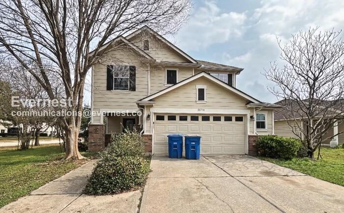 20730 Springlight Ln