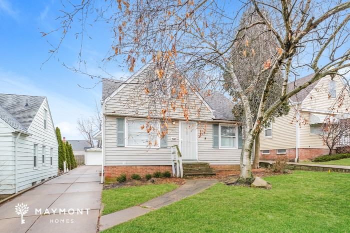 11606 Crofton Rd - Photo 2 of 3