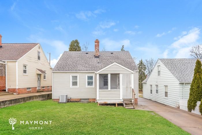 11606 Crofton Rd - Photo 3 of 3