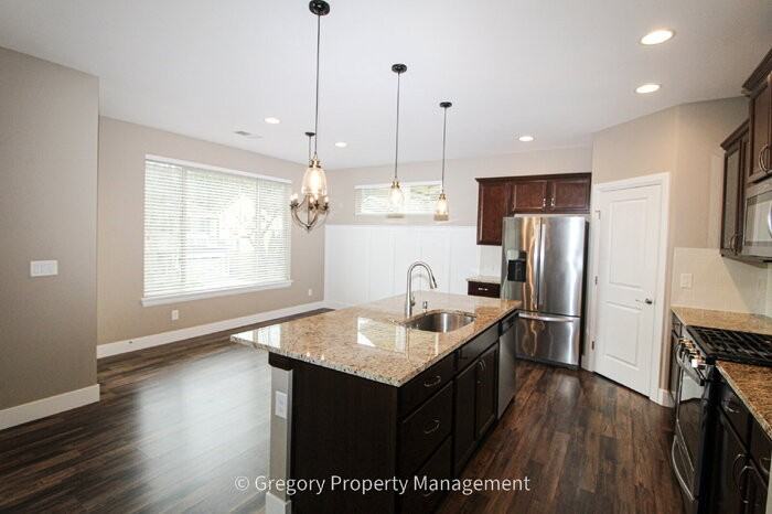 2312 Tucker Dr - Photo 7 of 29