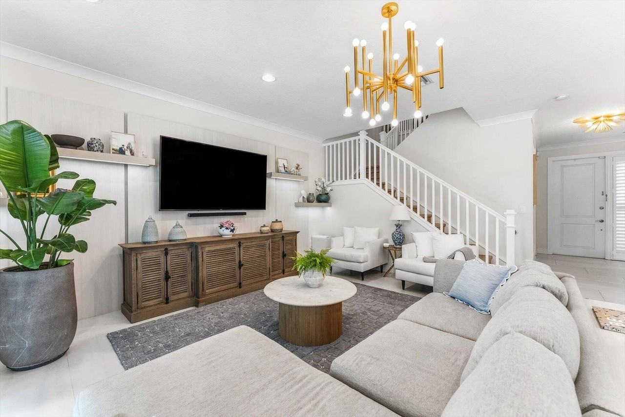 15398 Sandy Beach Ter - Photo 5 of 38