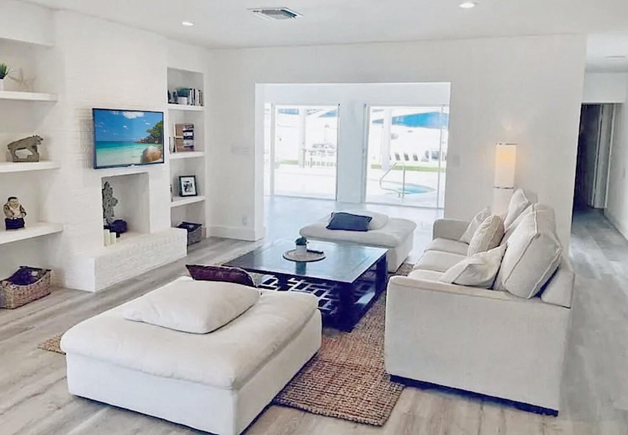 1919 Sunrise Key Blvd - Photo 3 of 17