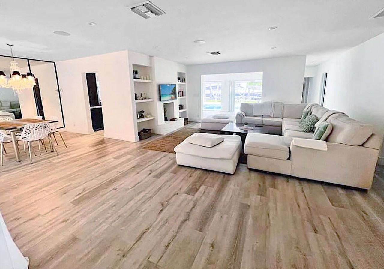 1919 Sunrise Key Blvd - Photo 5 of 17