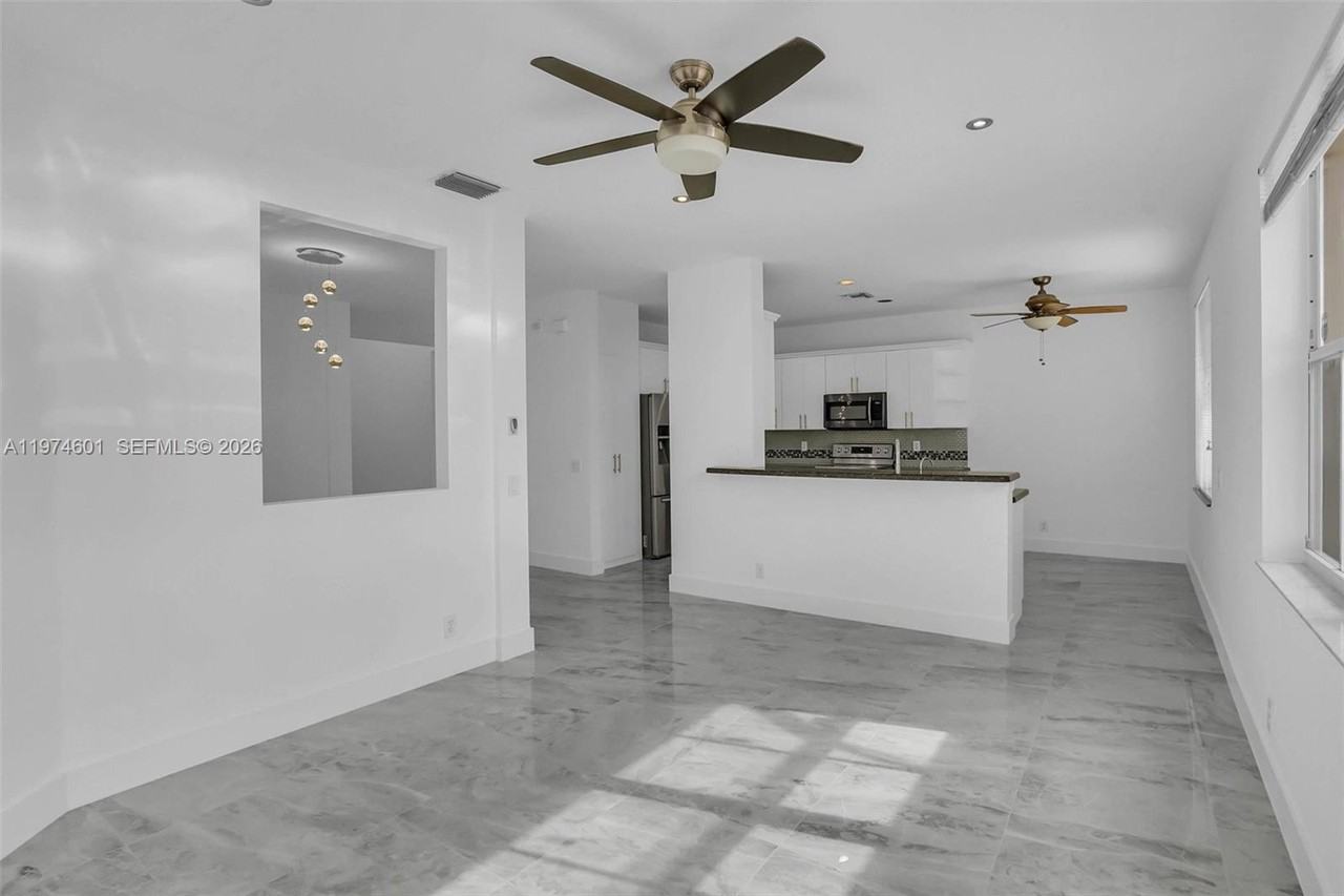 659 Vista Meadows Dr - Photo 6 of 38