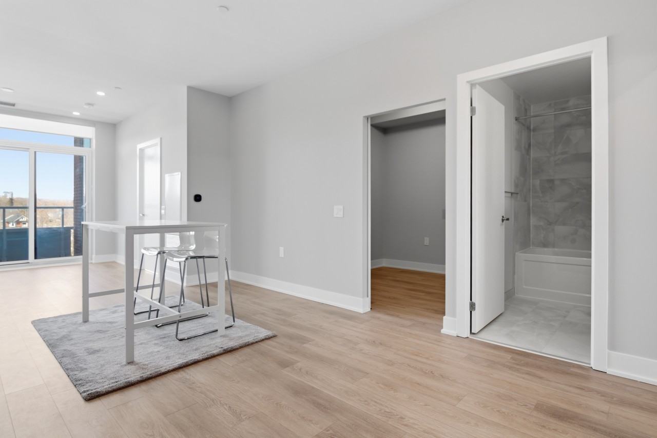 2088 James Street - Photo 7 of 26