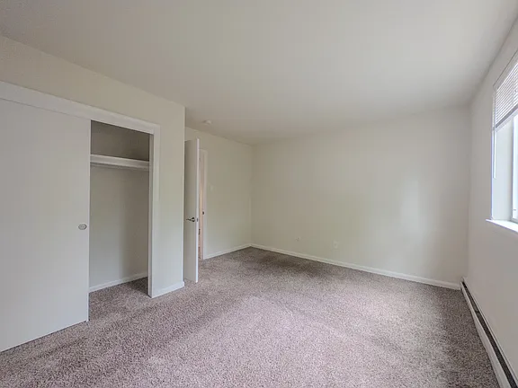 1528 Elmwood AvenueUnit - 206 #1528-206 - Photo 4 of 7