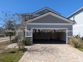 featured image of 100 Golden Fern Dr #1
