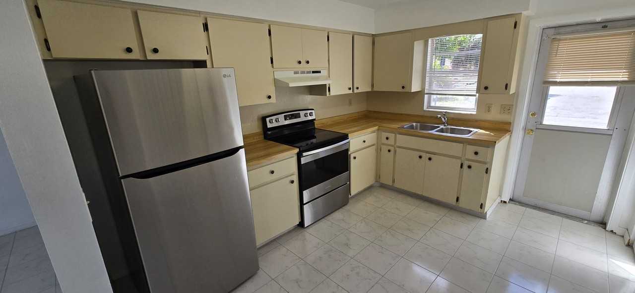 4413 York Dr #4413 - Photo 5 of 17