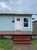 featured image of 1002 E Simcoe St #1