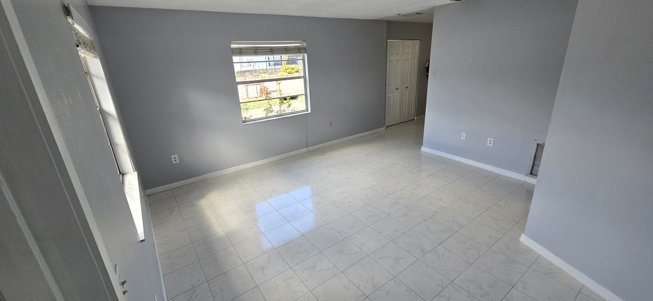 4409 York Dr #4409 - Photo 2 of 23