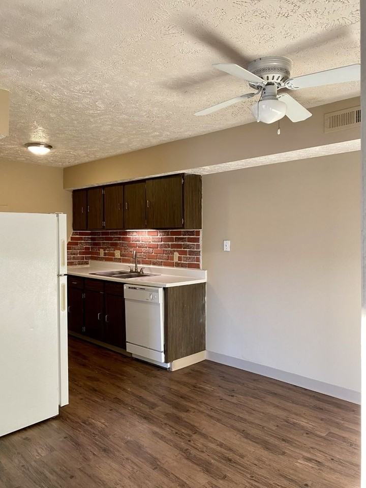 8500 Granville Parkway - Photo 3 of 23