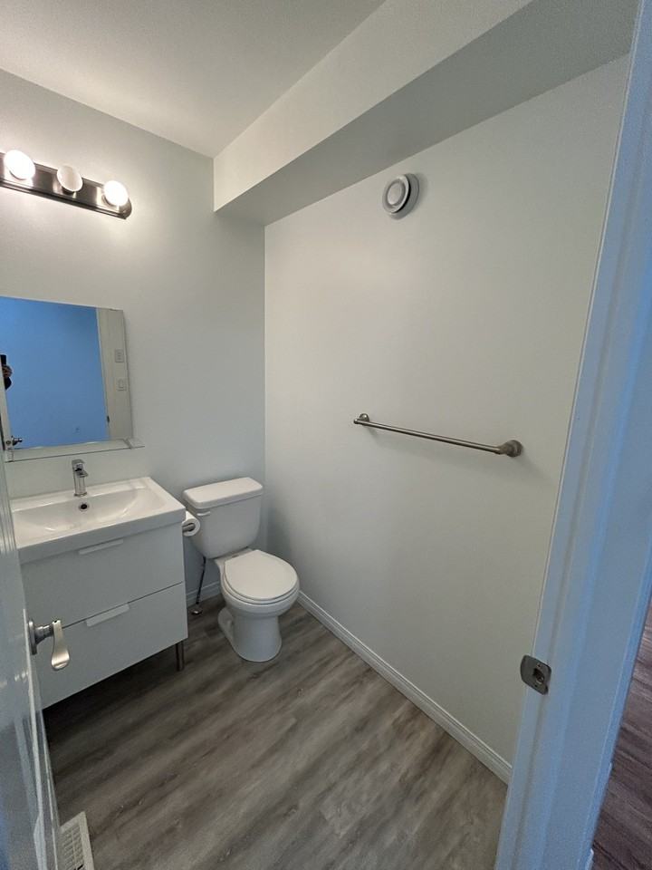 12148 Main - 12148 105 Street #12148MAIN - Photo 6 of 17