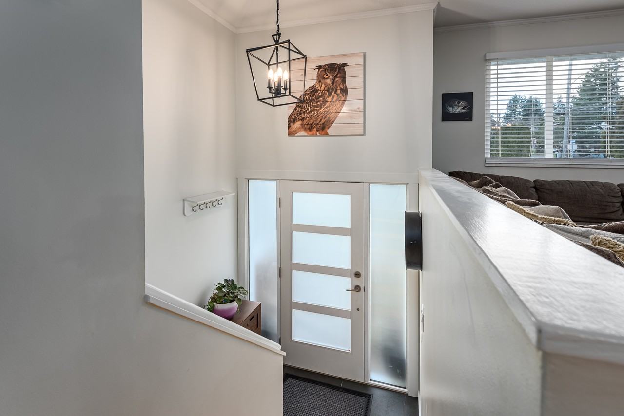 524 Salish St #1 - Photo 2 of 25